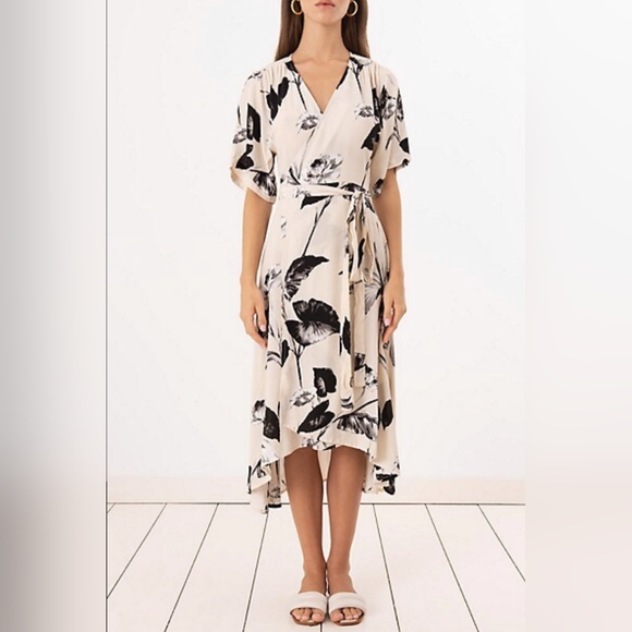 BSL Dress Size S NWT - Picture 2 of 3